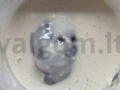 Vištienos kepenėlės grietinės-pieno tešloje Žingsnis 4