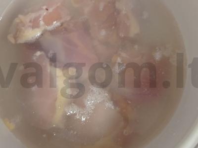 Salotas „Obžorka“ su pupelėmis ir vištienos krūtinėle Žingsnis 1