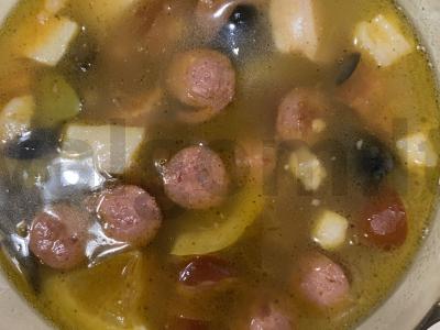 Skani ir paprasta solianka pagrindine nuotrauka