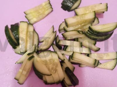 Šviežių daržovių salotas su kopūstais Žingsnis 5