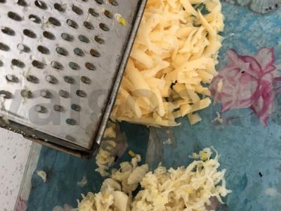 Spagečiai al dente su sūrio padažu Žingsnis 2