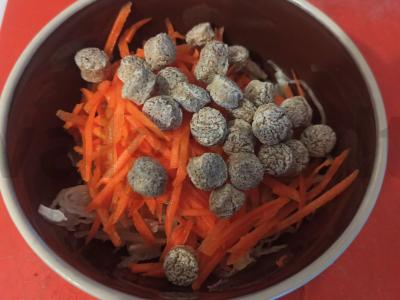 Marinuotų kopūstų ir sėlenų salotas Žingsnis 2