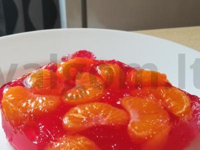 Mandarininis desertas pagrindine nuotrauka