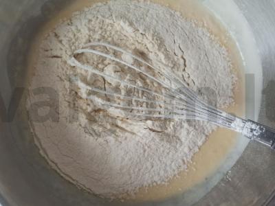 Purūs blynai su medumi Žingsnis 3