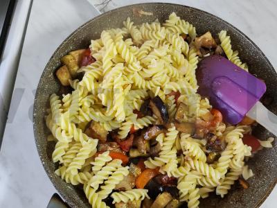 Makaronai su baklažanu Žingsnis 3