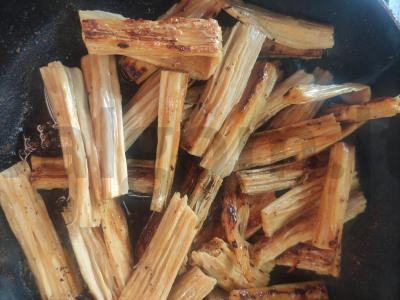 Kinietiškai kepta šparaginė pupelė Žingsnis 6