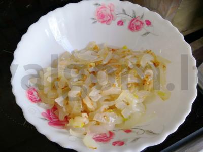 Makaronai su kepenimis grietinės padaže Žingsnis 1