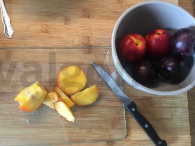 Vaisių pyragas su streuselio trupiniais Žingsnis 8