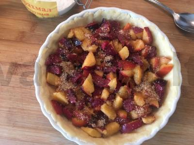 Vaisių pyragas su streuselio trupiniais Žingsnis 10