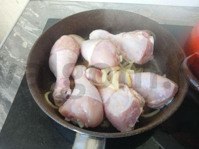 Vištienos kojos su ryžiais pietums Žingsnis 2