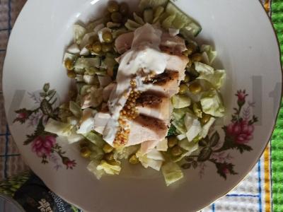 Keptos vištienos krūtinėlės salotos Žingsnis 11