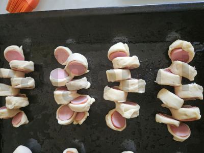 Originalūs dešrelės tešloje Žingsnis 3