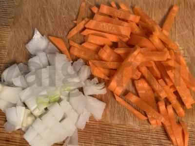 Raudonos lęšio sriuba su meatballs Žingsnis 3