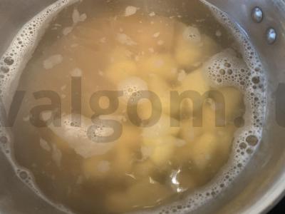 Raudonos lęšio sriuba su meatballs Žingsnis 7