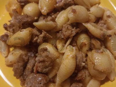 Makaronai pagal jūreivių receptą su rūkytąja paprika pagrindine nuotrauka