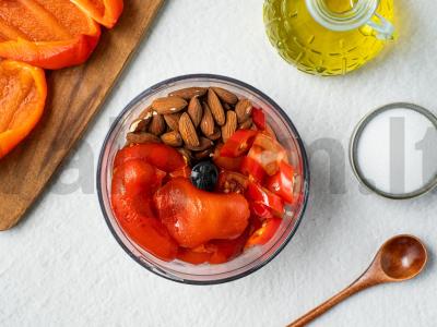 Keptų pipirų padažas Žingsnis 4