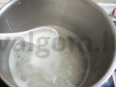 Ryžių košė su pienu ir tirpintu sviestu Žingsnis 2