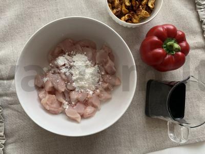 Vištiena su prieskoniniais anakardžiais Žingsnis 4