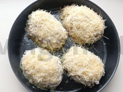 Keptos kotletai po daržovių šydeliu Žingsnis 5