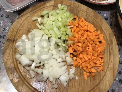 Grikių sriuba su meatballs Žingsnis 2