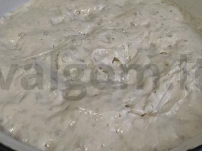 Pica ant mielinės tešlos Žingsnis 1