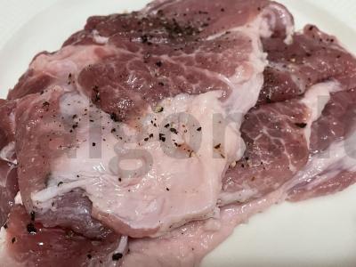 Kiaulienos šnicelis pietums arba vakarienei Žingsnis 1