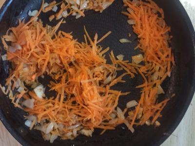 Kopūstų pyragas su pienu Žingsnis 2