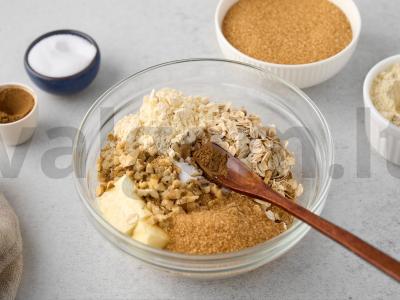 Obuolių krispas su avižomis Žingsnis 2