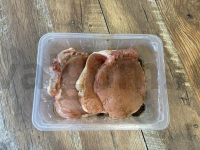 Kiauliena po šubele ant bulvių pagalvėlės Žingsnis 4