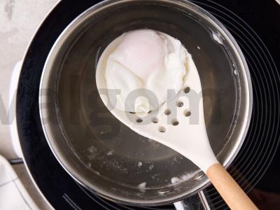 Bulviniai blynai su lašiša ir poštu kiaušiniu Žingsnis 8