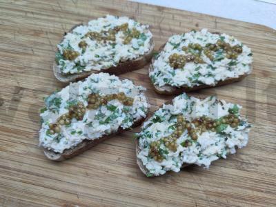 Užkandžių sumuštiniai su silke ir prancūziška garstyčia Žingsnis 5