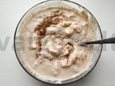 Avižiniai mini-šarlotai su raugintu pienu Žingsnis 5