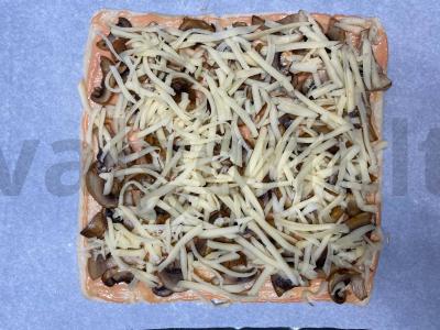 Pica „Gribų“ ant sluoksniuoto tešlos Žingsnis 5