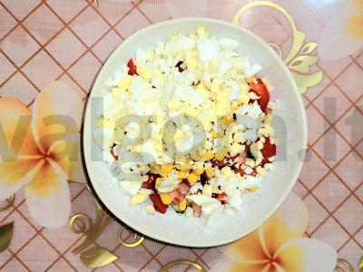 Salotas „Berta“ su garstyčių-grietinės padažu Žingsnis 5