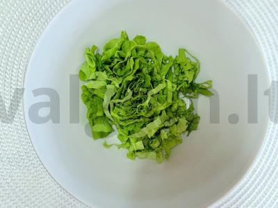 Sultingas salotas su garstyčių padažu Žingsnis 1