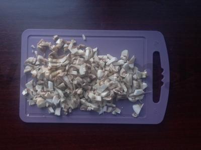 Kiaušinių blynai su grybais Žingsnis 1