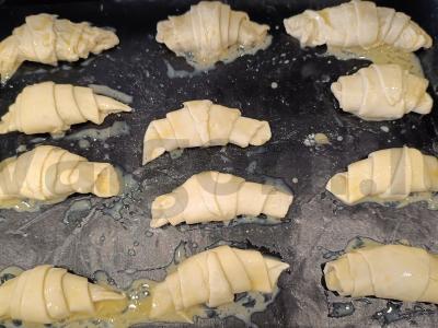 Kruasanai su tamsiu šokoladu per 25 minutes Žingsnis 4