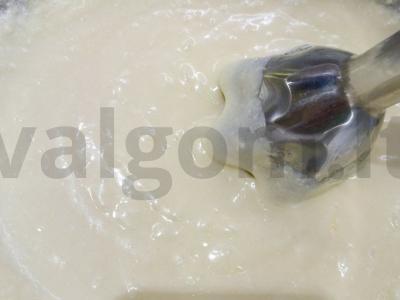 Varškės naminis keksiukas su razinomis Žingsnis 5