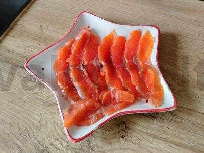 Sūdyta prieskoninė upėtakis pagrindine nuotrauka