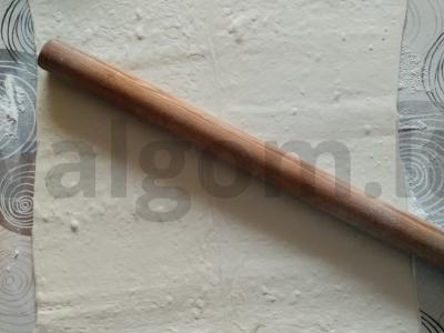 Saldžios sluoksniuotos bandelės su riešutais ir cinamonu Žingsnis 1