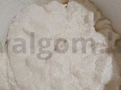 Vatrushkos su varške ant rauginto tešlos Žingsnis 3