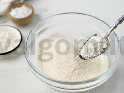 Paprastas pyragas su agrastais Žingsnis 1