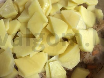 Bulvės su sojų mėsa Žingsnis 7