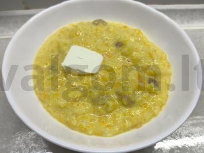 Moliūgų košė su razinomis pagrindine nuotrauka