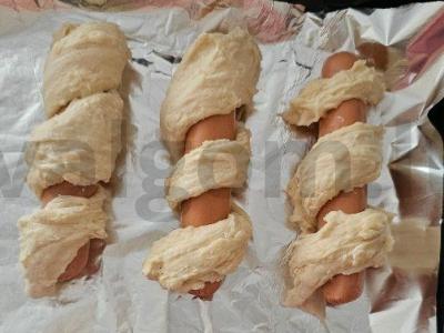 Namų dešrelės tešloje Žingsnis 5