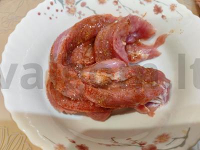 Mėsos pynė su spagečiais ir daržovėmis Žingsnis 4