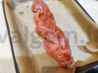 Mėsos pynė su spagečiais ir daržovėmis Žingsnis 6