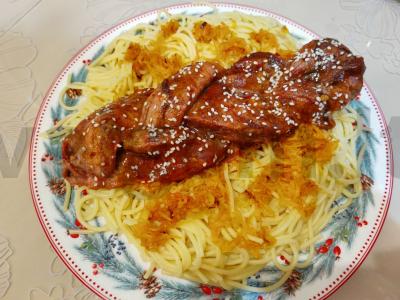 Mėsos pynė su spagečiais ir daržovėmis Žingsnis 17