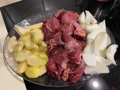 Dolma su jautienos faršu, ryžiais ir ciberžole Žingsnis 1