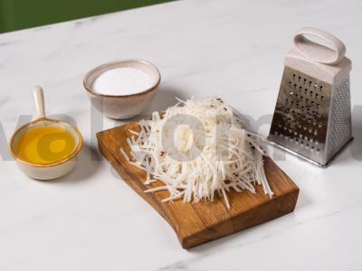 Brusketa su tunu ir juodąja ridika Žingsnis 3